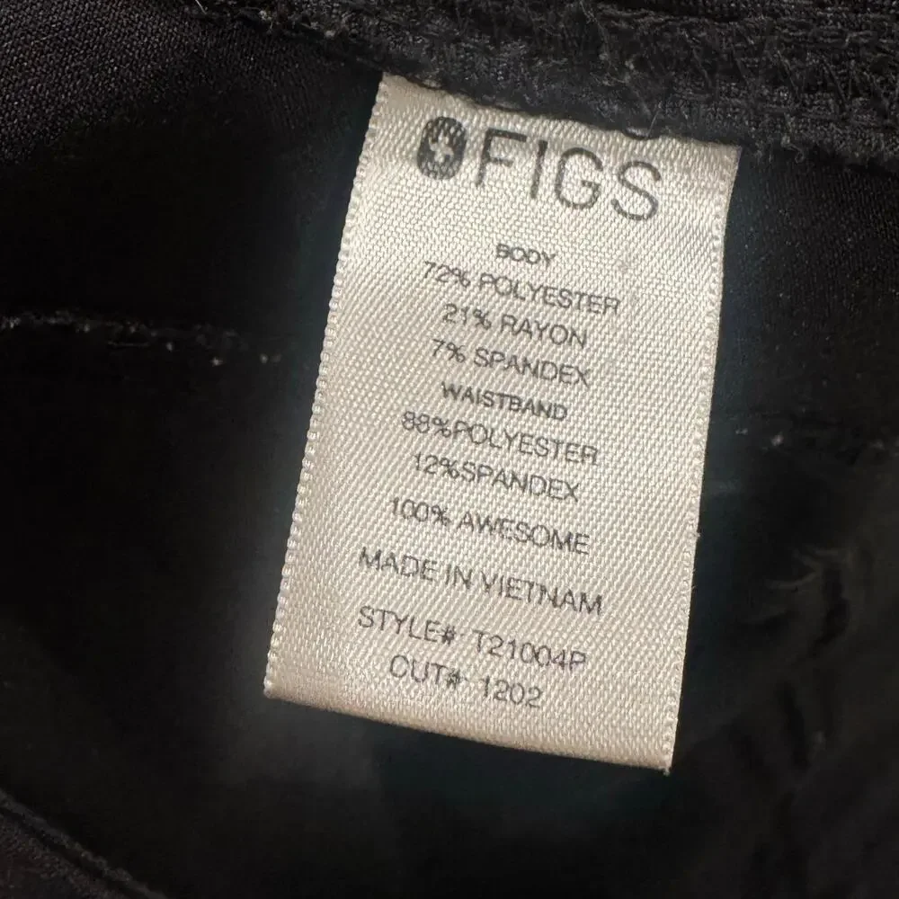 Figs Women's Kade Black Cargo Scrub Jogger Pants™ Size S - Picture 11 of 11